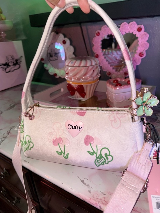 Juicy Couture Retro Juicy Cherry Shoulder/Crossbody Bag in Cream with Coin Pouch - Picture 4 of 6